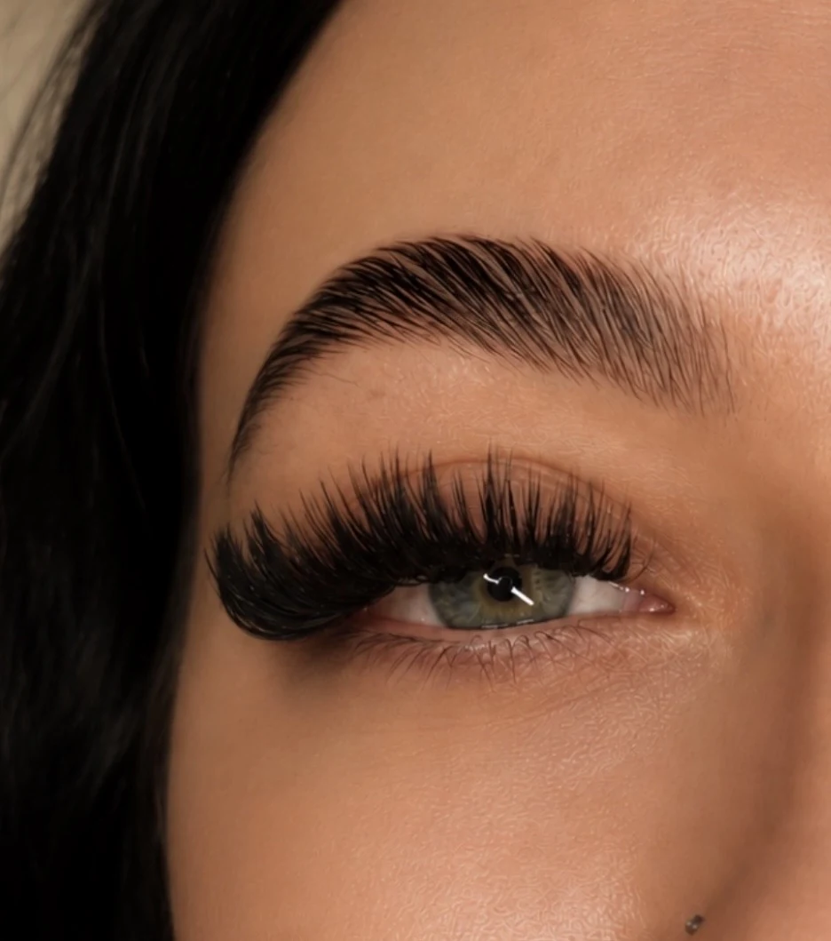 Volume lash extensions
